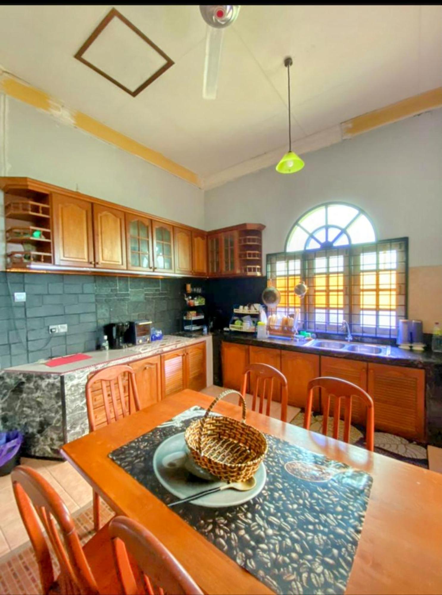 Umah Mama Apartamento Kuala Terengganu Exterior foto
