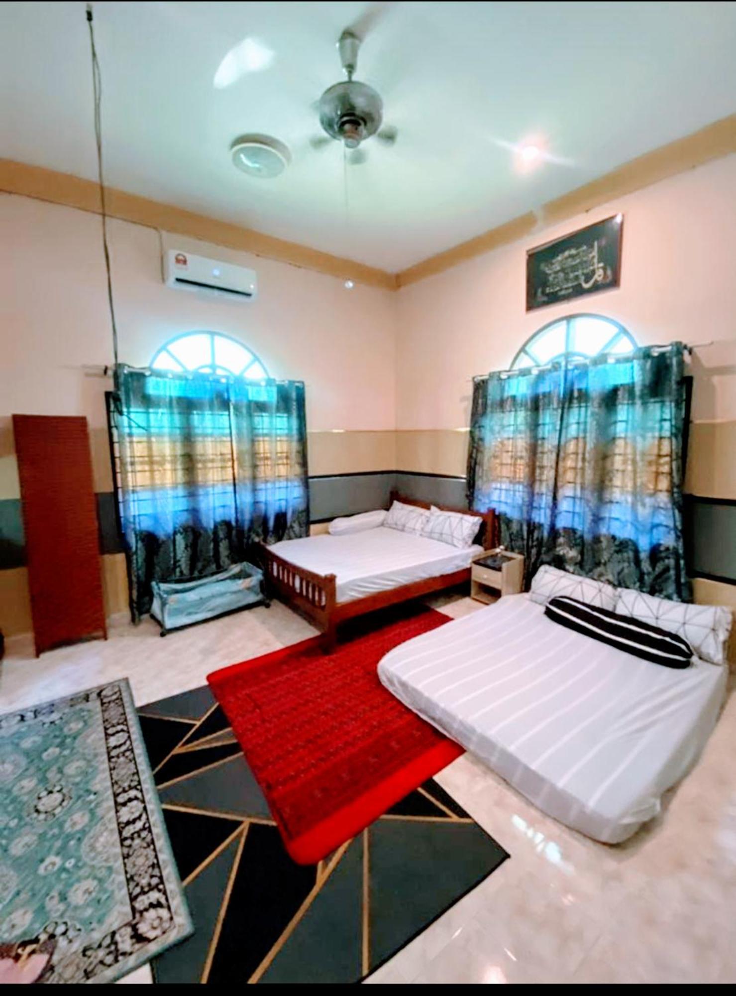 Umah Mama Apartamento Kuala Terengganu Exterior foto